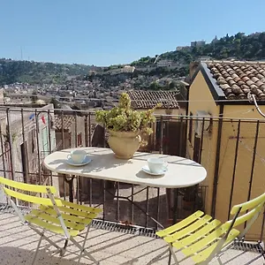 Appartamento La Grotta Di, Modica